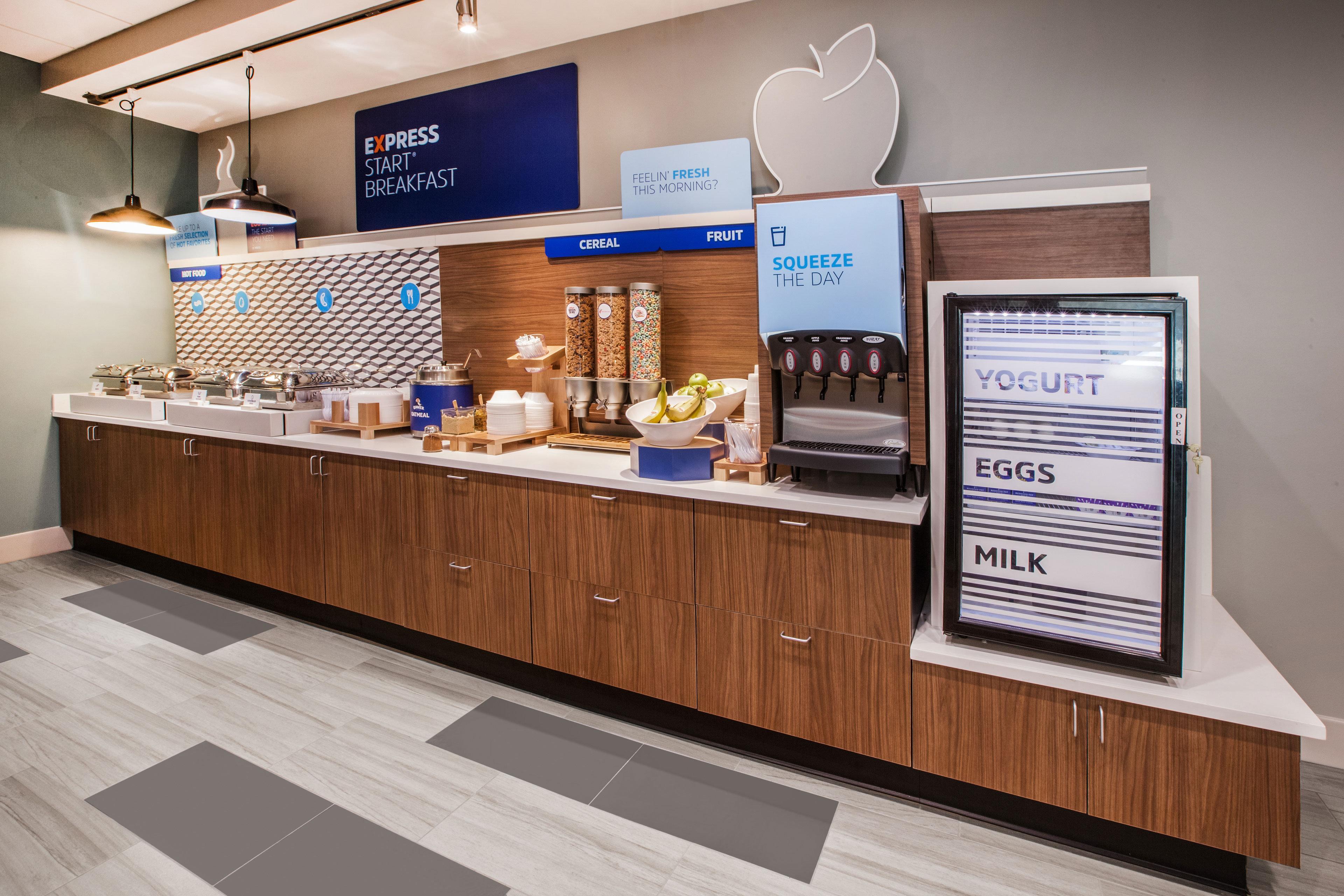 Holiday Inn Express Hotel & Suites-St. Paul By Ihg Vadnais Heights Esterno foto