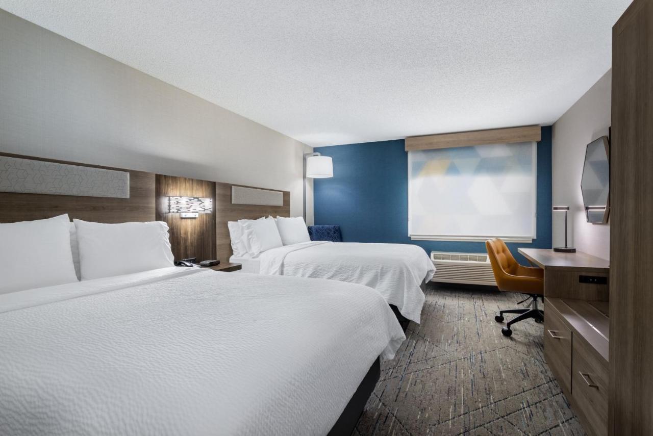 Holiday Inn Express Hotel & Suites-St. Paul By Ihg Vadnais Heights Esterno foto