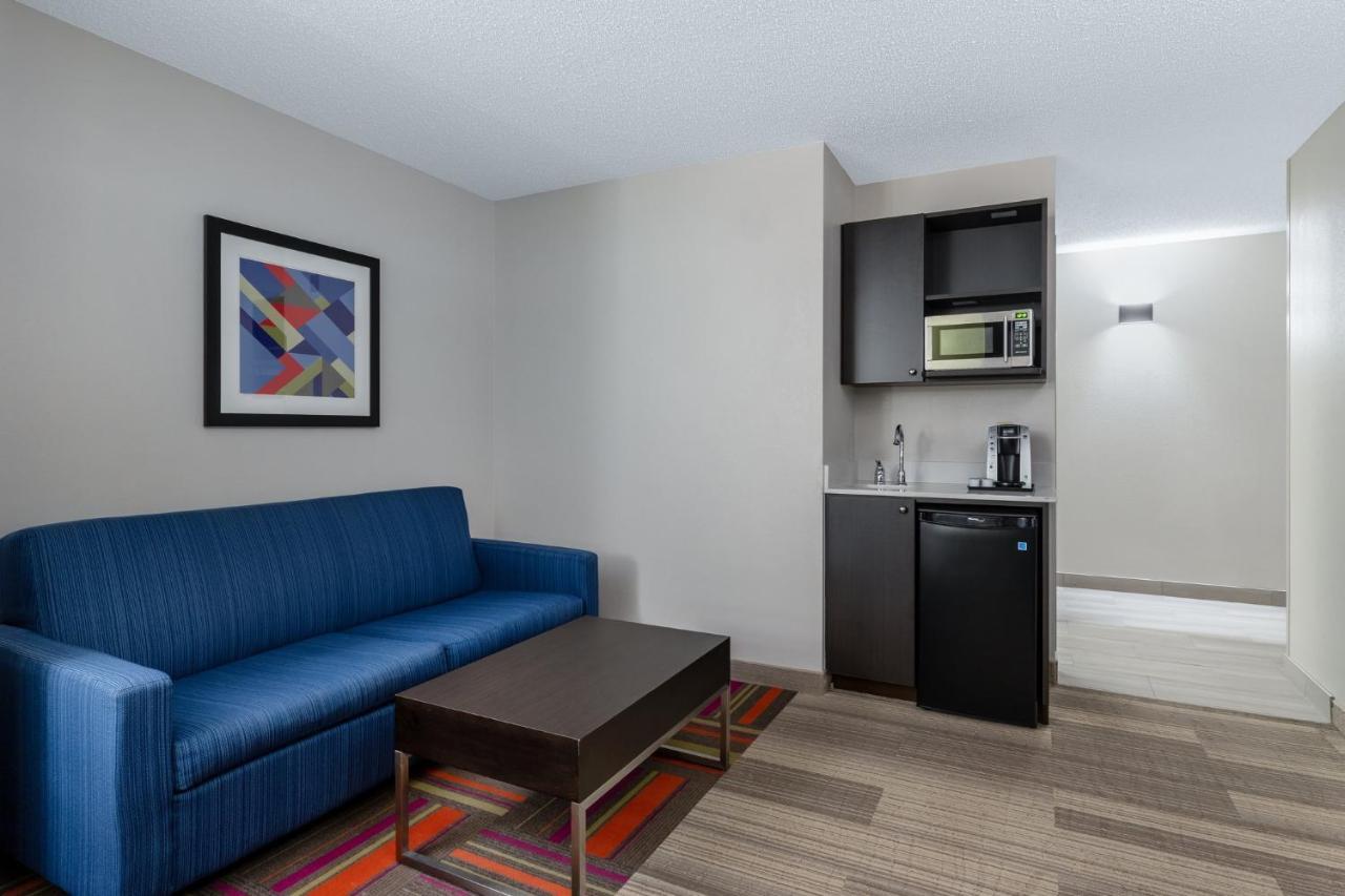 Holiday Inn Express Hotel & Suites-St. Paul By Ihg Vadnais Heights Esterno foto