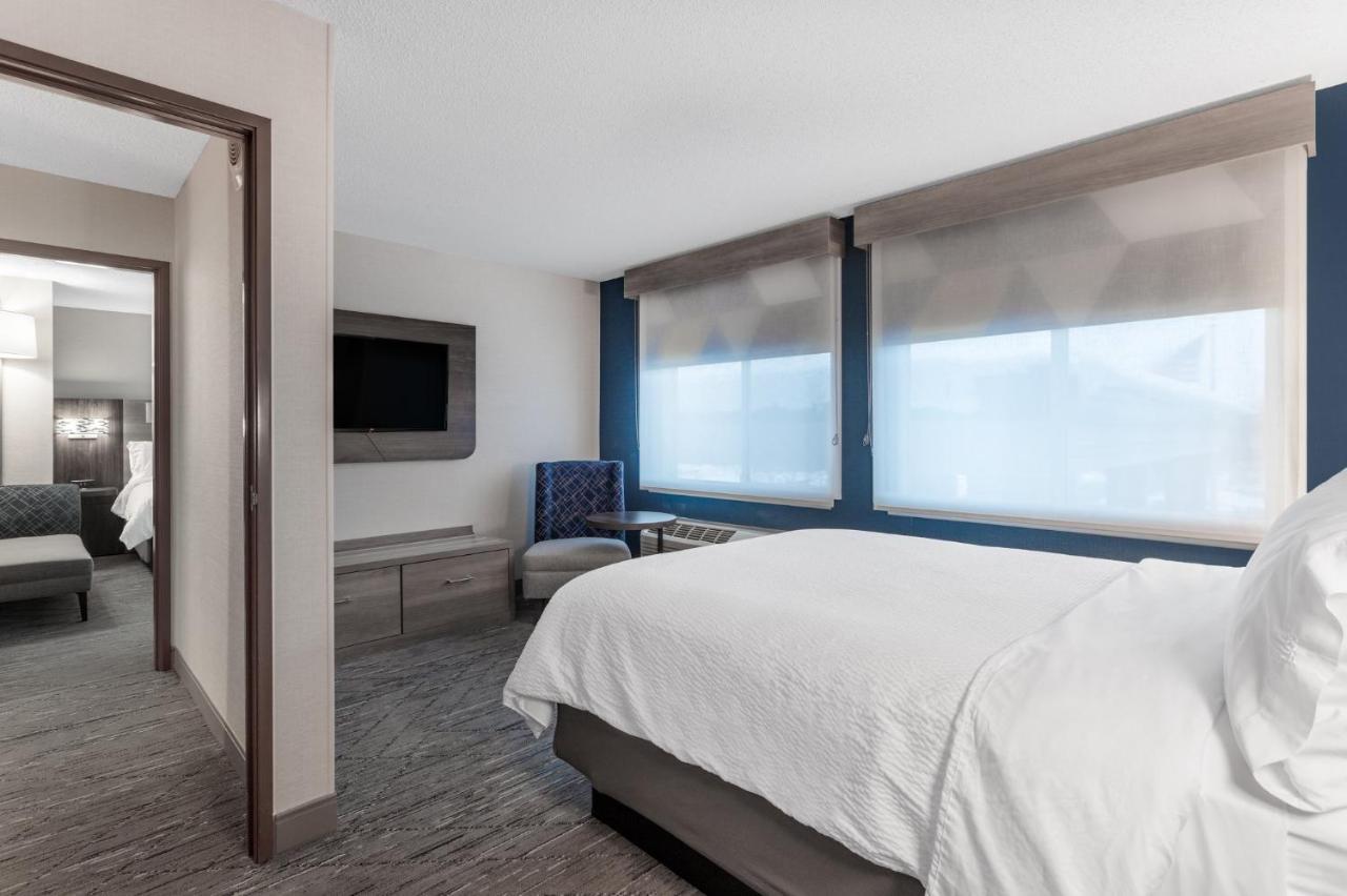 Holiday Inn Express Hotel & Suites-St. Paul By Ihg Vadnais Heights Esterno foto