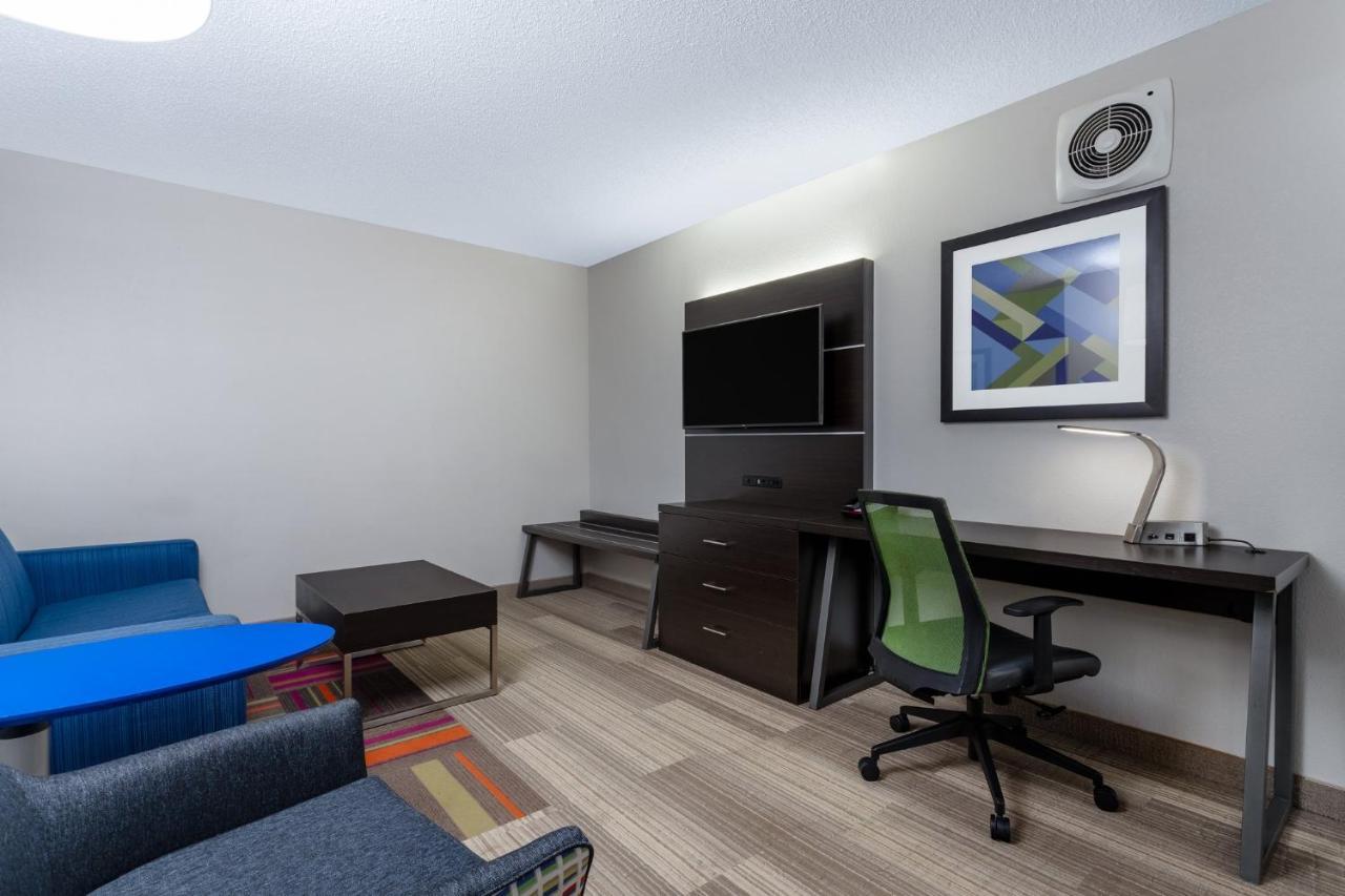 Holiday Inn Express Hotel & Suites-St. Paul By Ihg Vadnais Heights Esterno foto