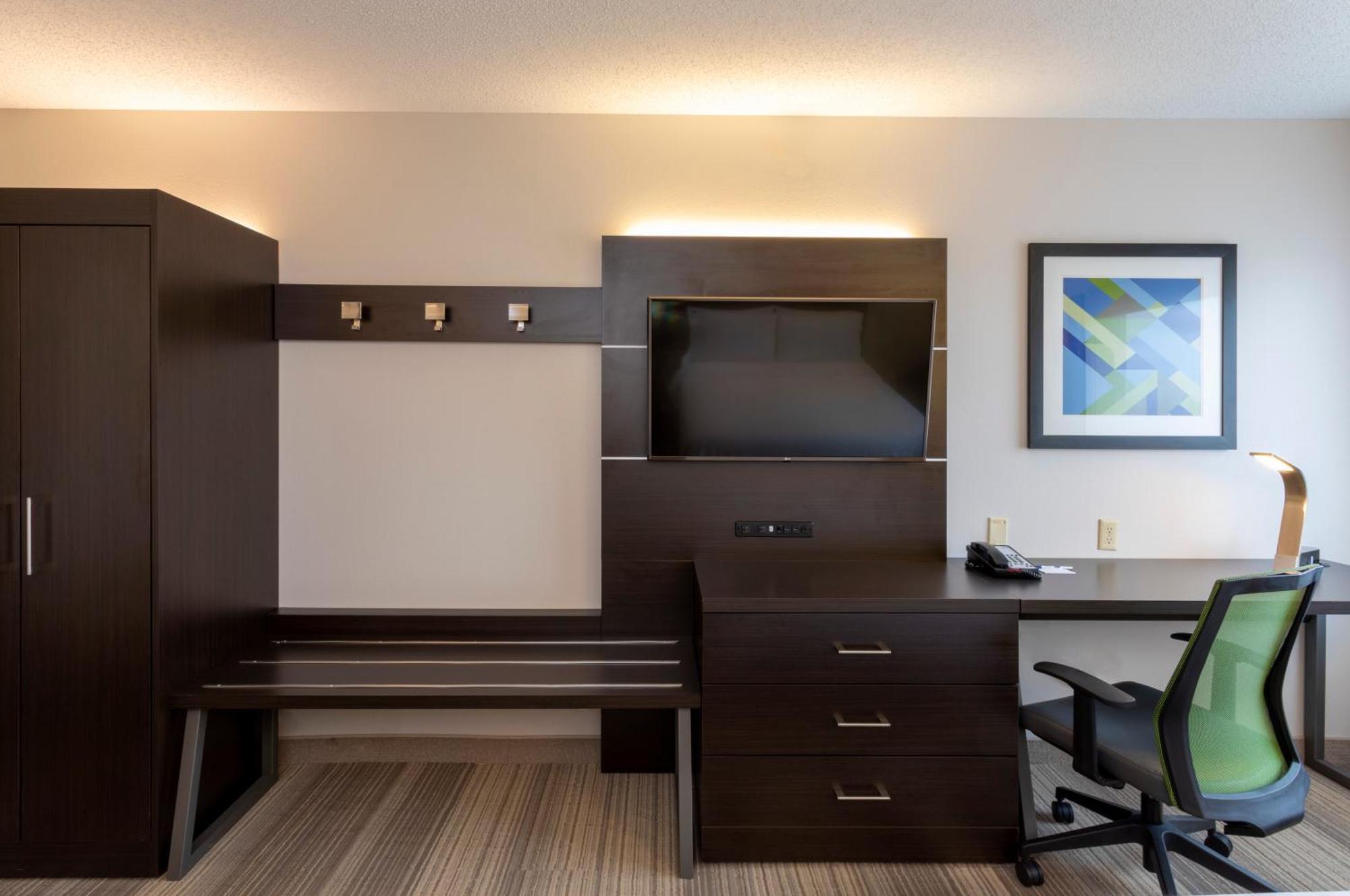 Holiday Inn Express Hotel & Suites-St. Paul By Ihg Vadnais Heights Esterno foto