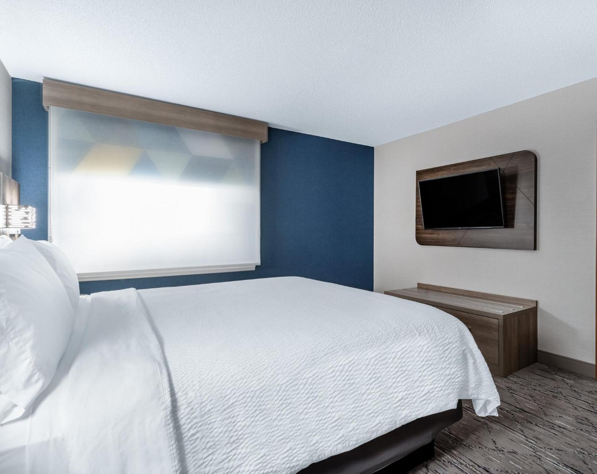 Holiday Inn Express Hotel & Suites-St. Paul By Ihg Vadnais Heights Esterno foto