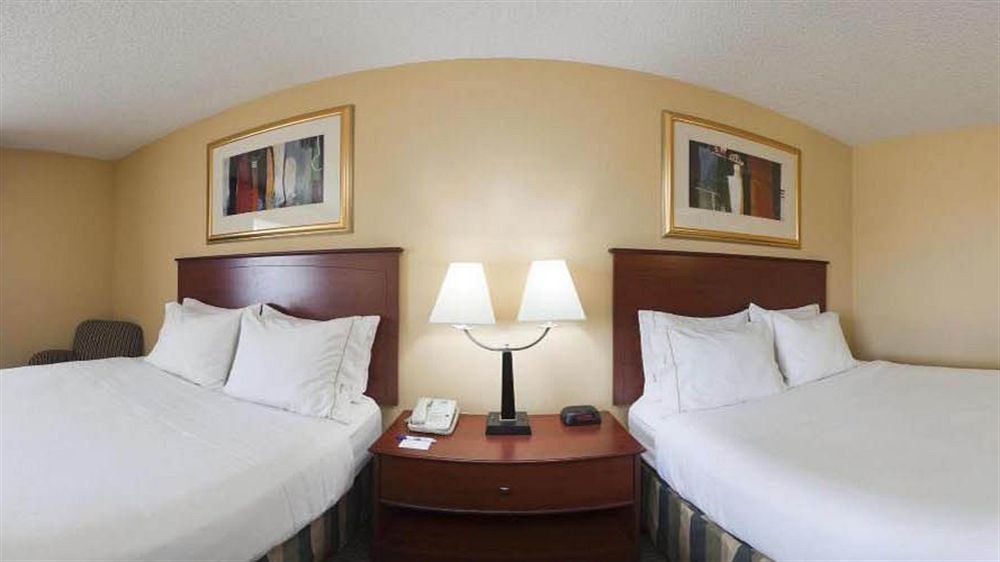 Holiday Inn Express Hotel & Suites-St. Paul By Ihg Vadnais Heights Esterno foto